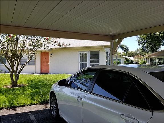 2nd image of 1906 Canterbury Ln Unit 22