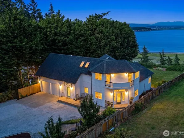 108 N Livingston Bay Road, Camano Island, WA 98282