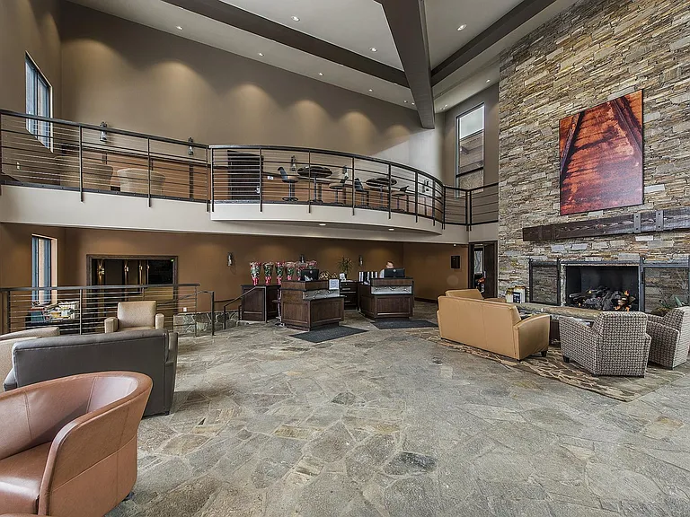 2235 Sidewinder Dr — Photo 2