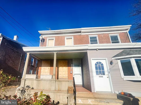 4709 Ashburner St, Philadelphia, PA 19136