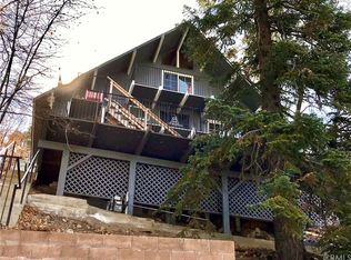 33313 Robin Dr, Green Valley Lake, CA 92341