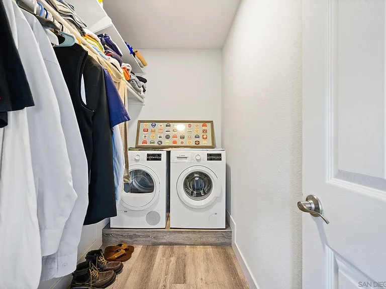 8324 Regents Rd #1G — Photo 14