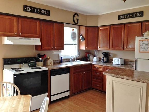5th image of 3854 Habersham Dr