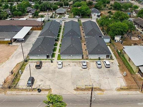 3rd image of 911 N Los Ebanos Rd