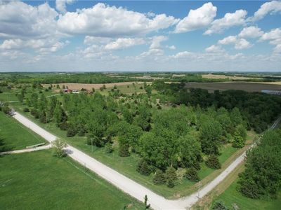 Middle Rd, Weston, MO, 64098