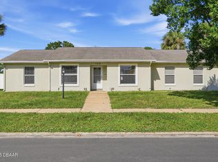 145 Springwood Dr, Daytona Beach, FL 32119