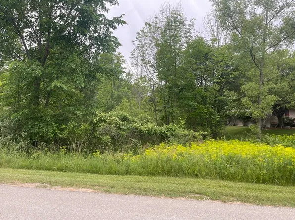 193 Greensboro Way, Gladwin, MI 48624