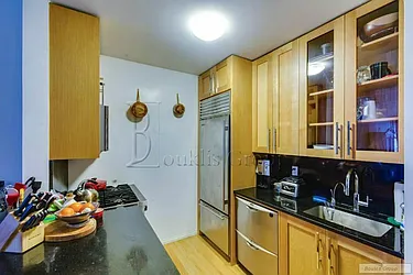 Rented by Bouklis Group