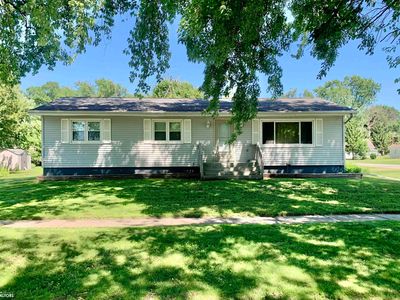 401 16th St N, Grand Junction, IA, 50107
