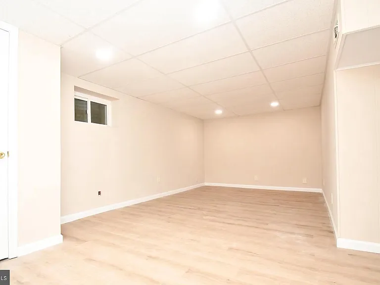 5104 Arrit Ct — Photo 14