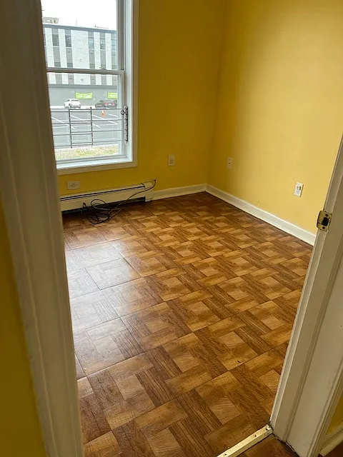 3 bed, $2,320 — Photo 2