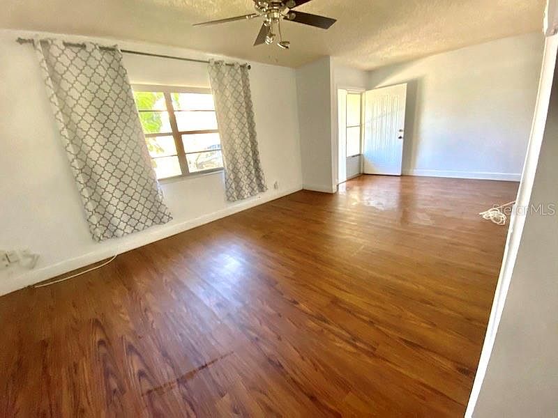 1st image of 3051 Abbey Ct