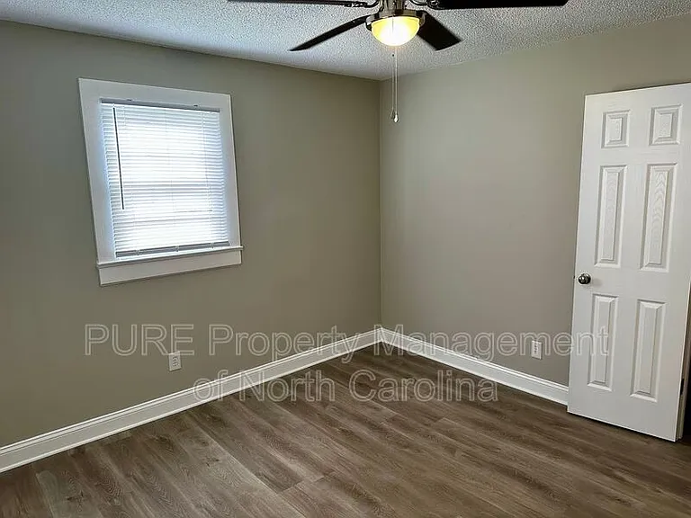 208 S Lexington Dr — Photo 20