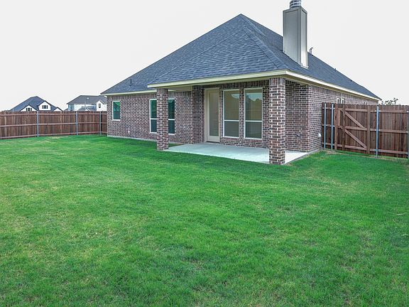 3rd image of 10171 Blue Jay Ln