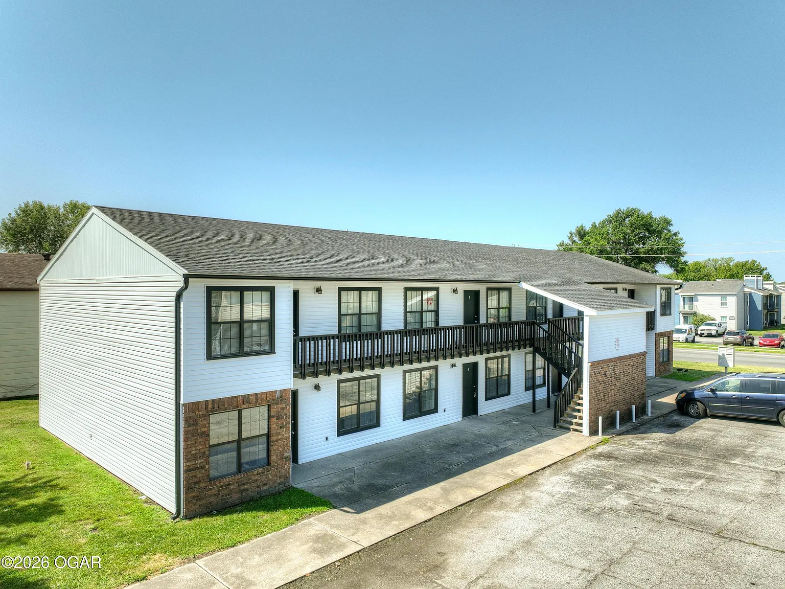 2 bed, 1.0 bath, 800 sqft, $975 — Photo 3