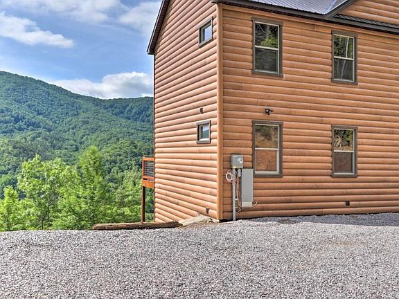 3rd image of 4228 Wears Valley Rd #181