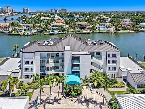 3rd image of 255 Park Shore Dr #3-311
