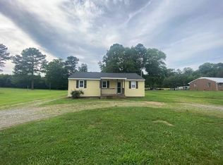 3097 Oakland Rd, Farnham, VA 22460
