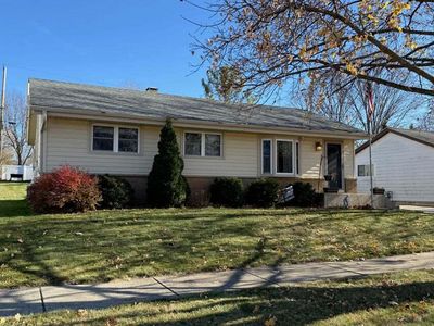 132 Clover COURT, Burlington, WI, 53105