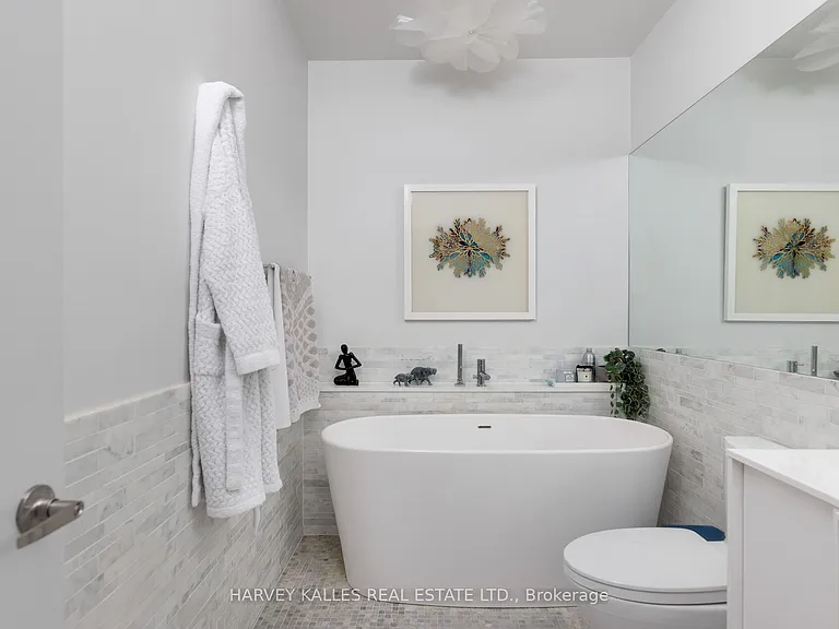 287 Richmond St E #304 — Photo 27