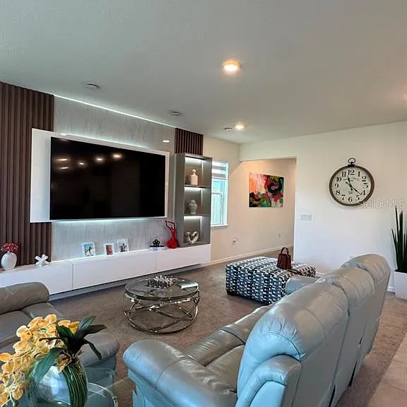 1588 Leaf Ln — Photo 13