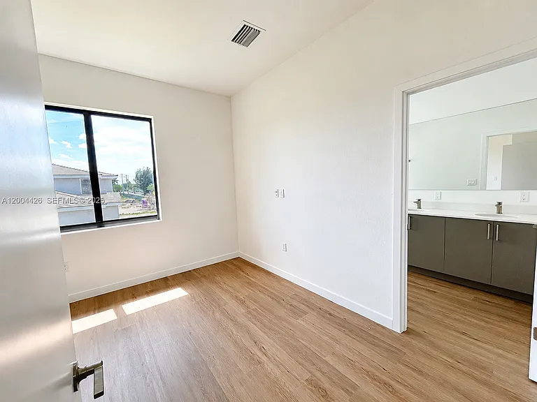 12556 SW 194th St #1 — Photo 13