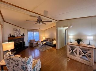 196 Guilford Rd, Harmony, NC 28634