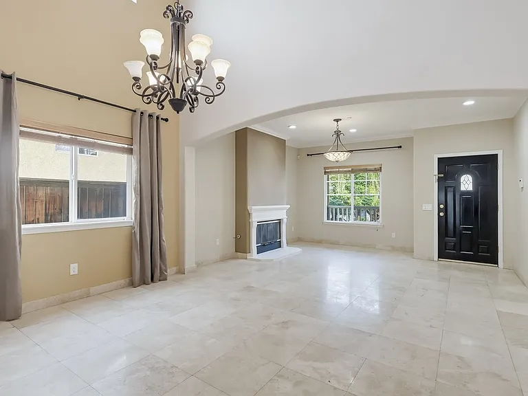 5187 Knollwood Way — Photo 6