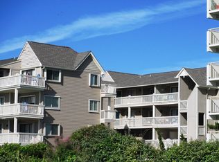 1411 S Lake Park Blvd APT 10B, Carolina Beach, NC 28428