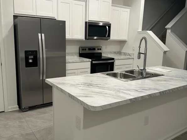 8343 Retrograde Rd, Jacksonville, FL 32256