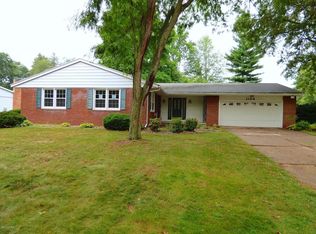 1124 Sassafras Ln, Niles, MI 49120