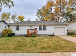 8103 Valley Rd, La Vista, NE 68128