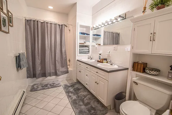 Rented by Compass | media 4