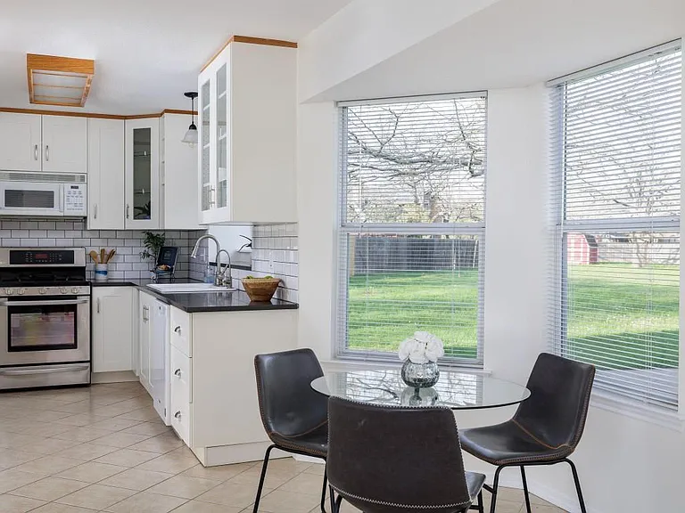 1805 White Oak Cv — Photo 10