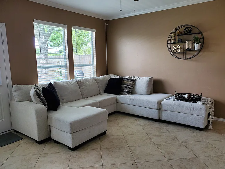 6811 Independence Blvd — Photo 3