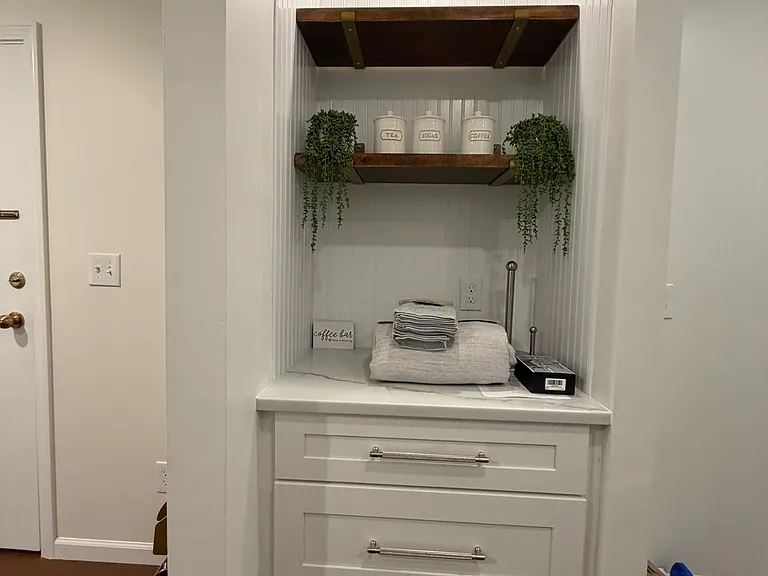 47 Bayberry Dr — Photo 3