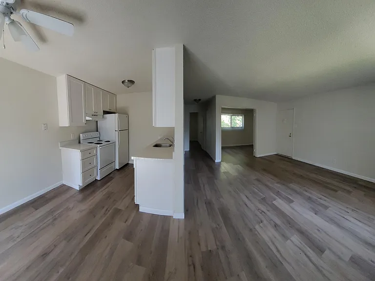 Pine Grove Terrace- A place to call home — Photo 16