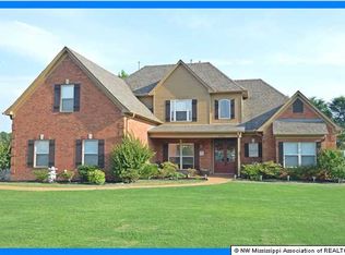 2343 Khushboo Cv, Southaven, MS 38671
