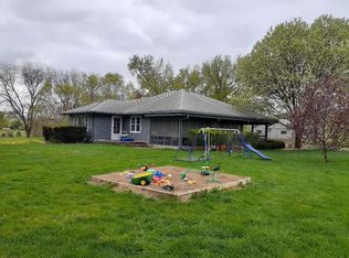 33113 S Ridge Rd, Sioux City, IA 51108
