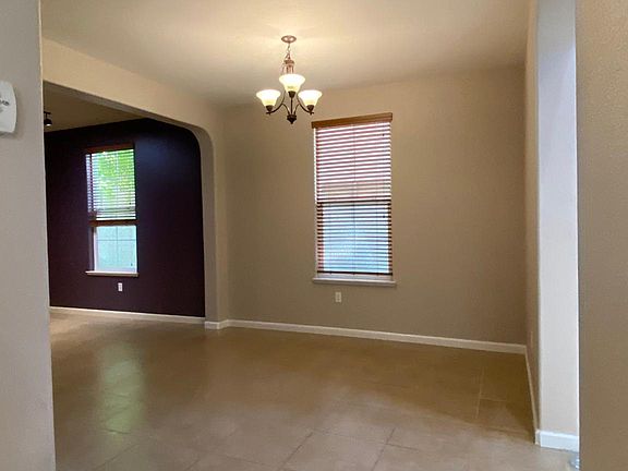 4th image of 123 Talmont Cir #123