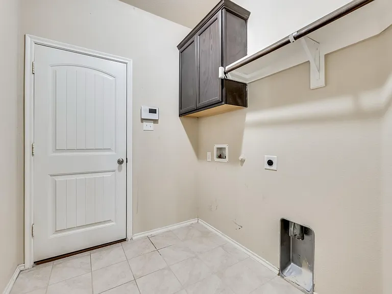 9825 Prairie Dog Ln — Photo 15
