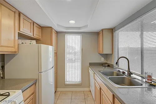 1440 Vegas Valley Dr Photo 1