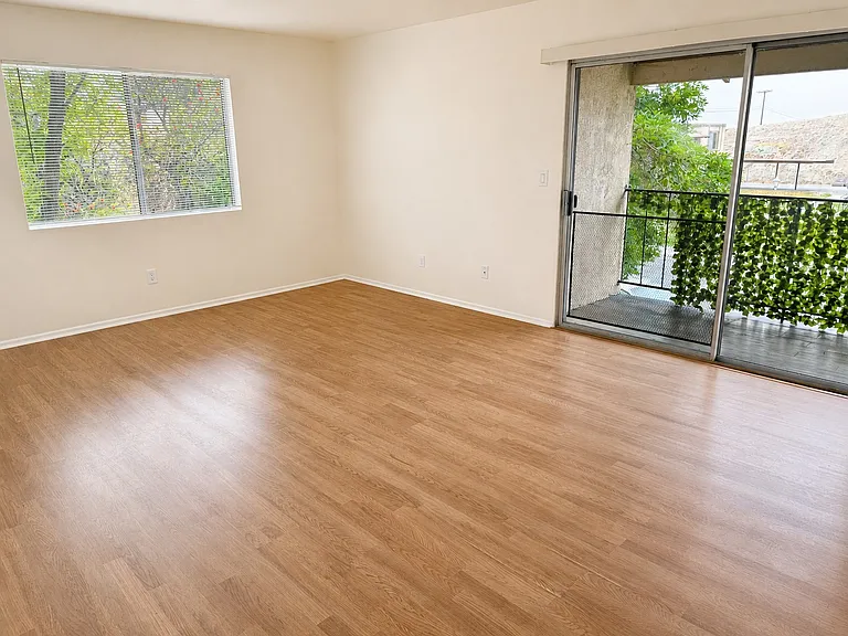 24561 Canada St #61 — Photo 3