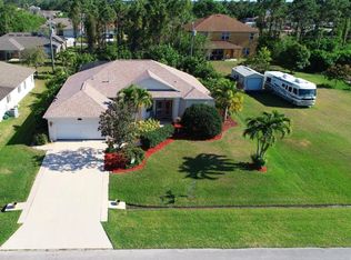 374 SW Donna Ter, Port Saint Lucie, FL 34984