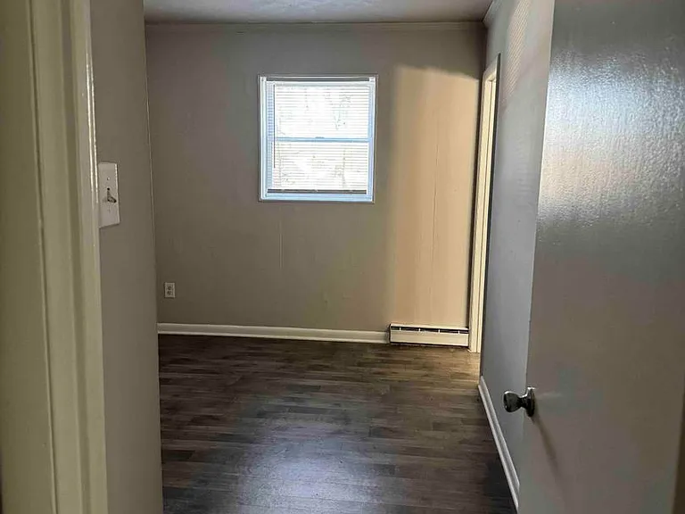 S Beulah Rd — Photo 10