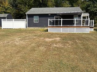 11151 Resort Rd, Pleasant Lake, MI 49272