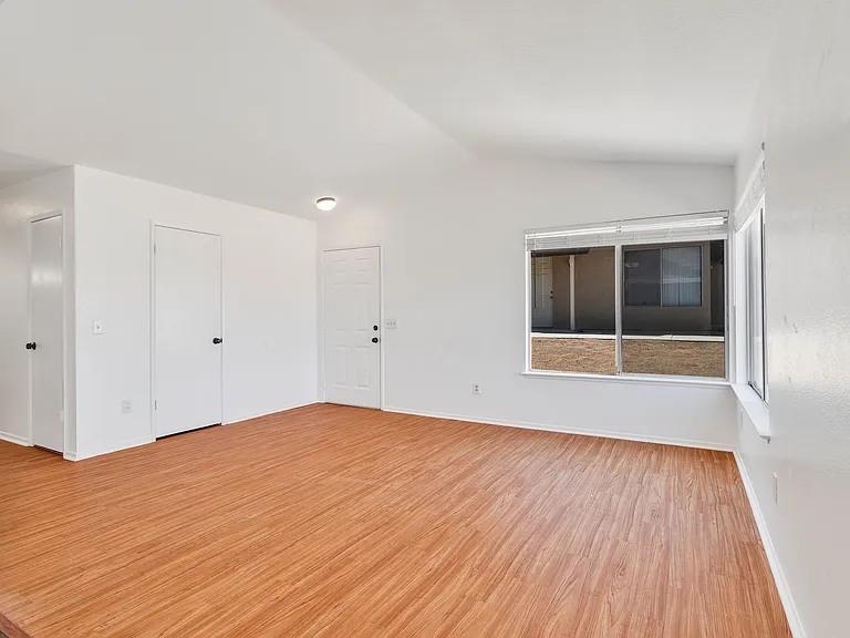 7208 Palo Alto Ave #1 — Photo 11