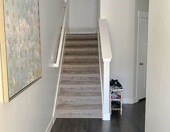 3rd image of 629 N Preserve Dr