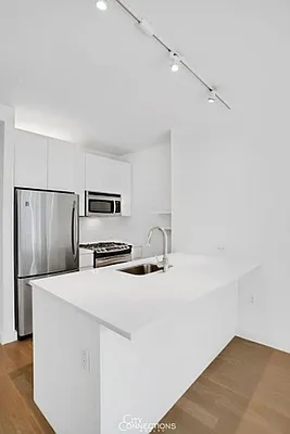 Rented by Owner | media 3