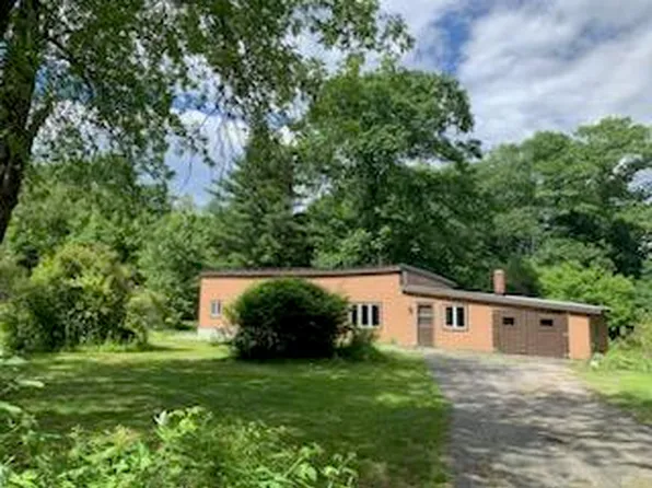 308 Whittier Road, Farmington, ME 04938